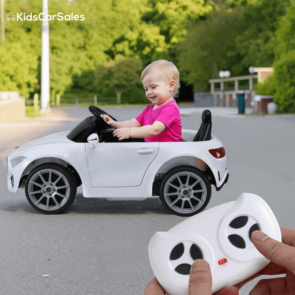 Licensed Mercedes Benz 12V Kids Electric Ride On Car - White